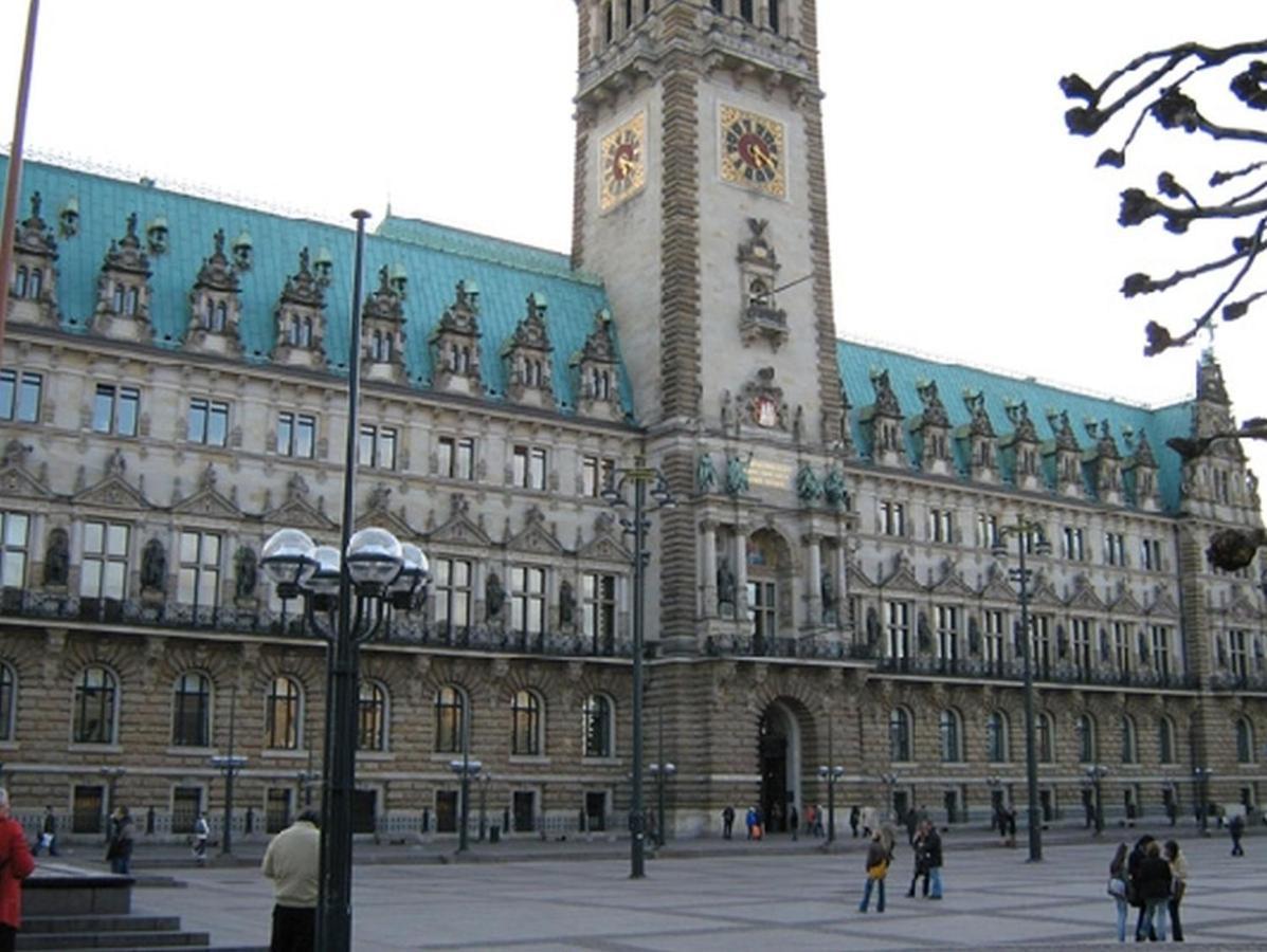 Pension Am Rathaus Hamburg Kültér fotó